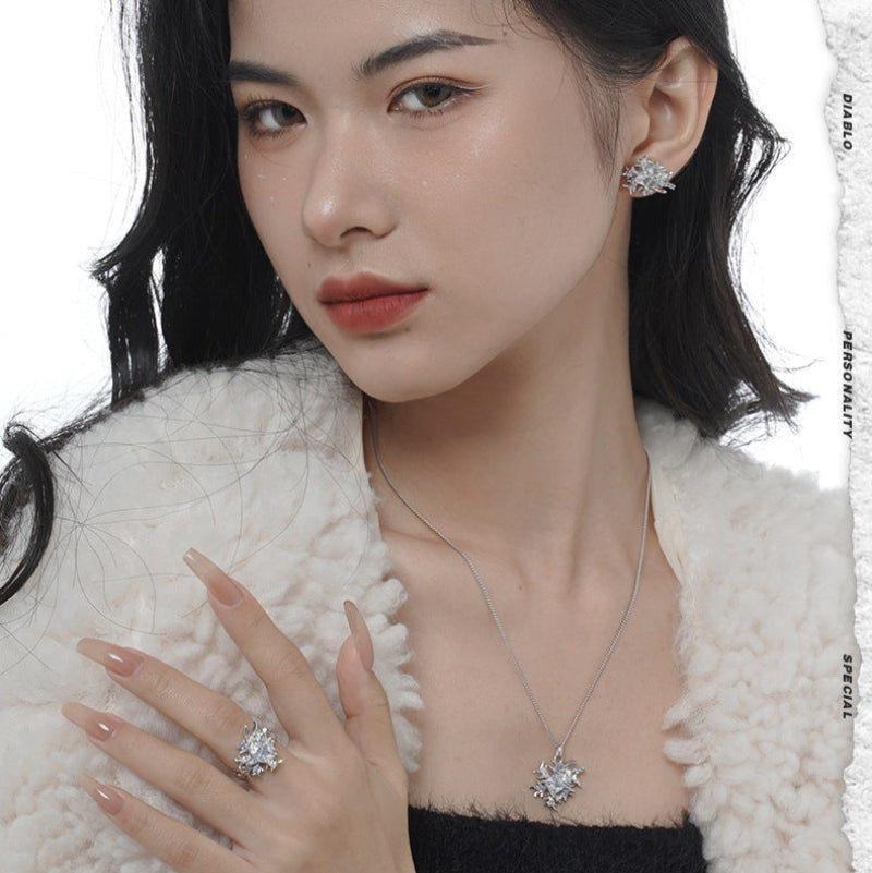 Rustic yet Elegant Starburst Pendant Necklace

