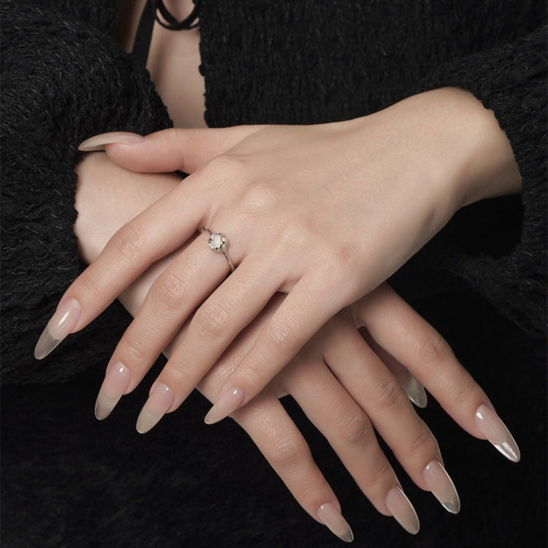 Minimalist Tulip Ring with White Gem

