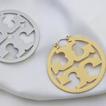 Goldfarbene runde Vintage-Ohrringe mit Cut-out-Muster und Steckerbügel