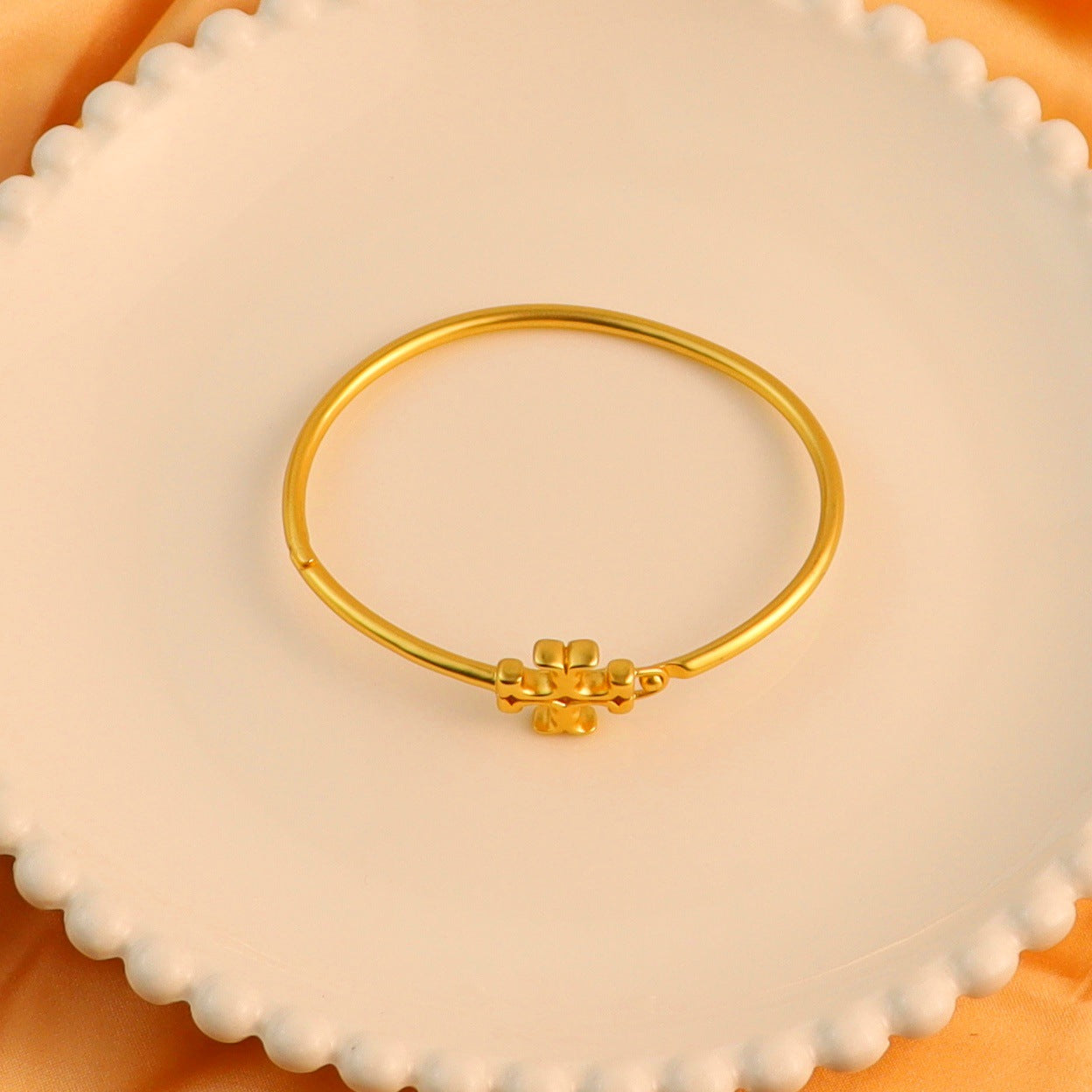 Tory Burch Smooth Logo Open Bangle