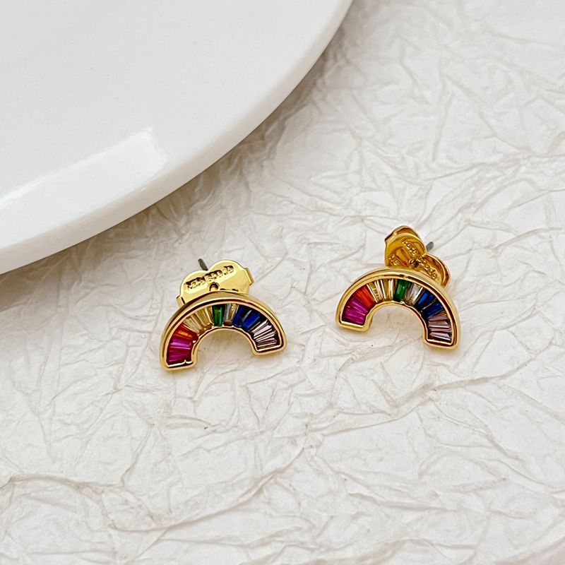 Gold-tone zircon rainbow rainbow-arch earrings with multicolor stone inlay
