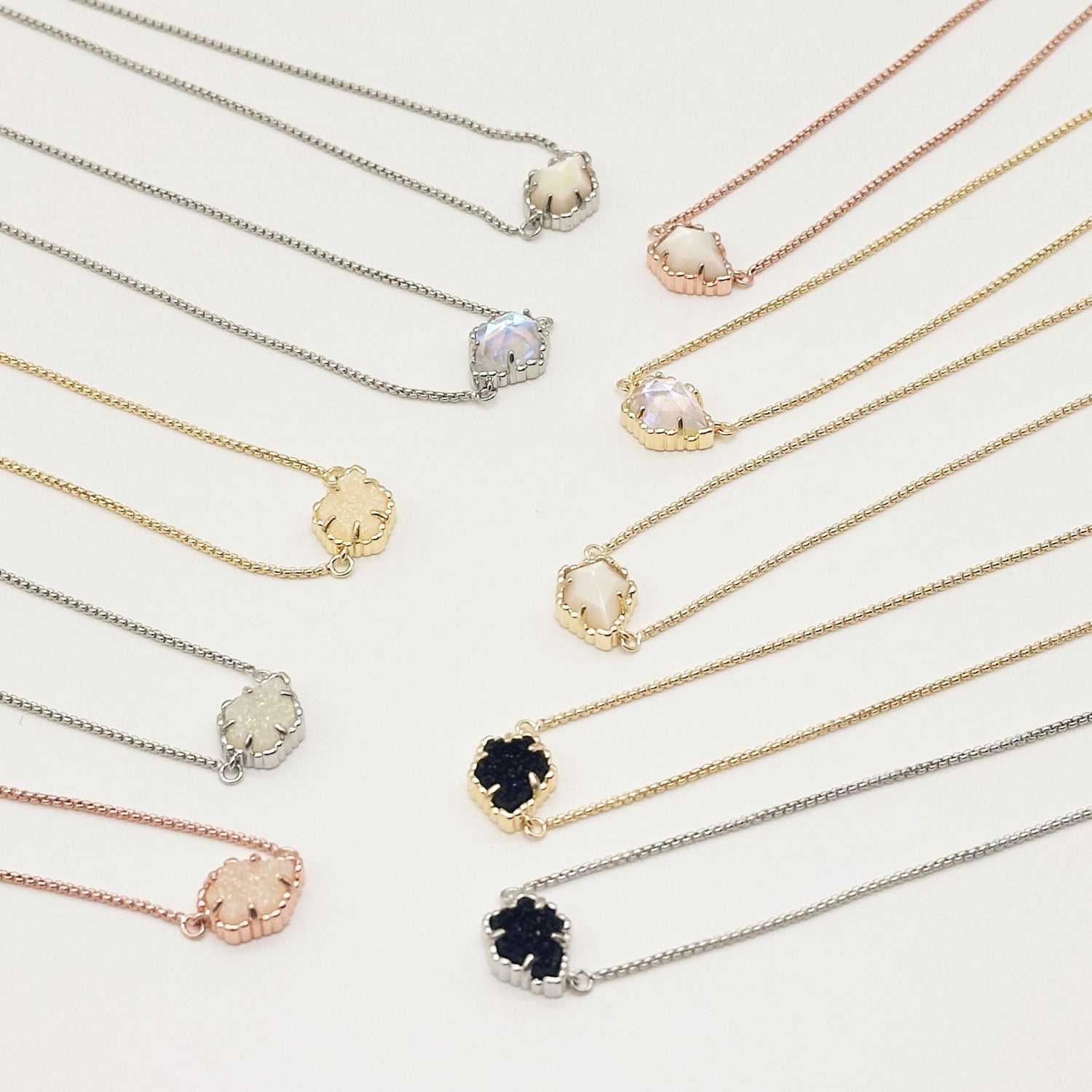 Kendra Scott Irregular Rhombus Mother-of-Pearl Gemstone Necklace