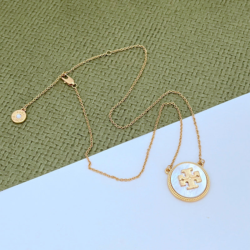 Tory Burch Natural Shell Round Necklace