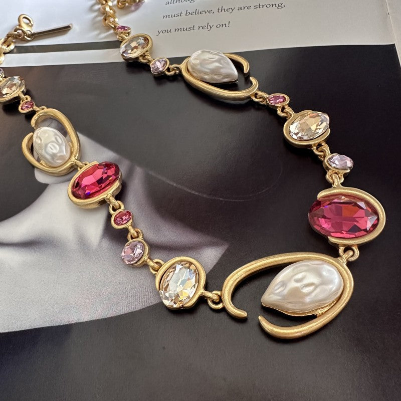 O-ring glass pearl necklace, fuchsia-pink and clear stones with white oval pearls, gold tone