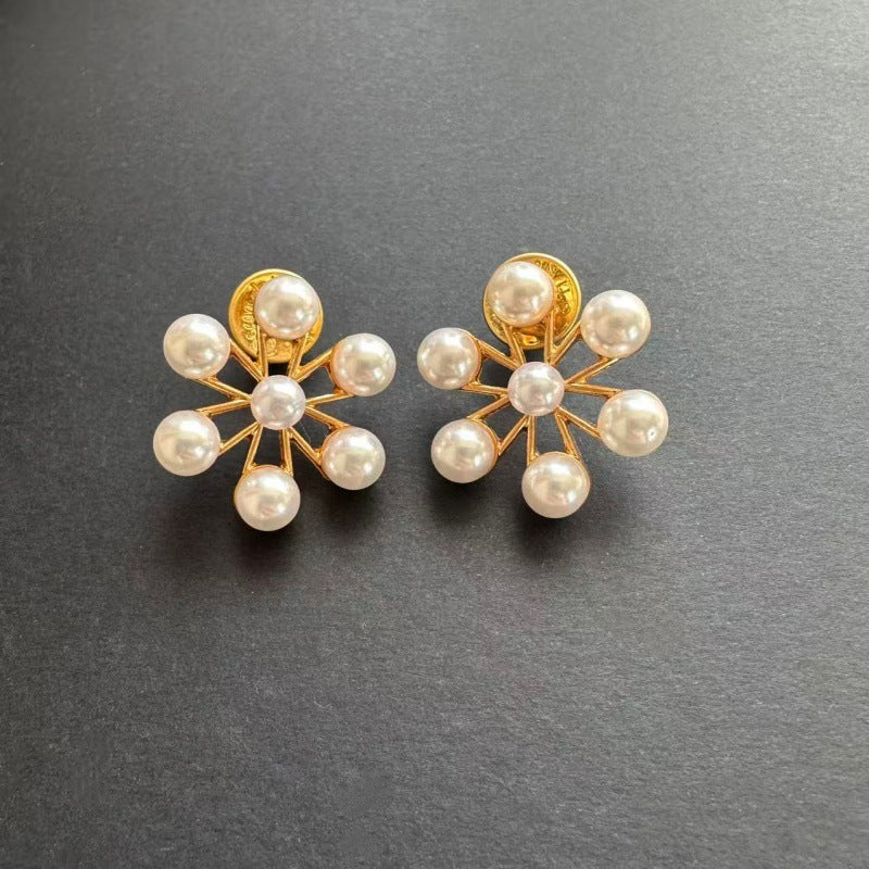 Ferris wheel pearl floral earrings, white gold-tone with round cultured pearls