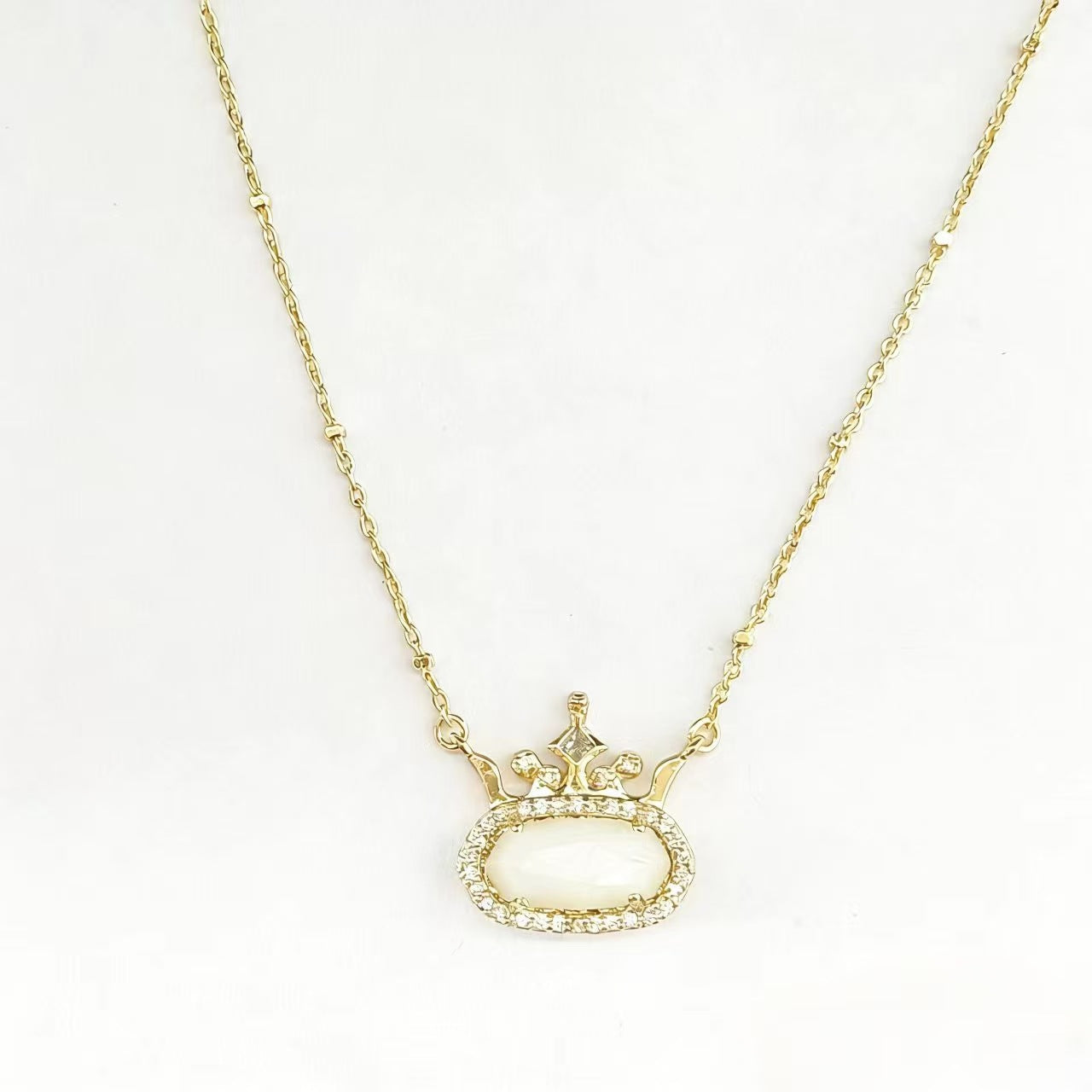 Kendra Scott Sweet Disney Lisa Princess Crown Necklace