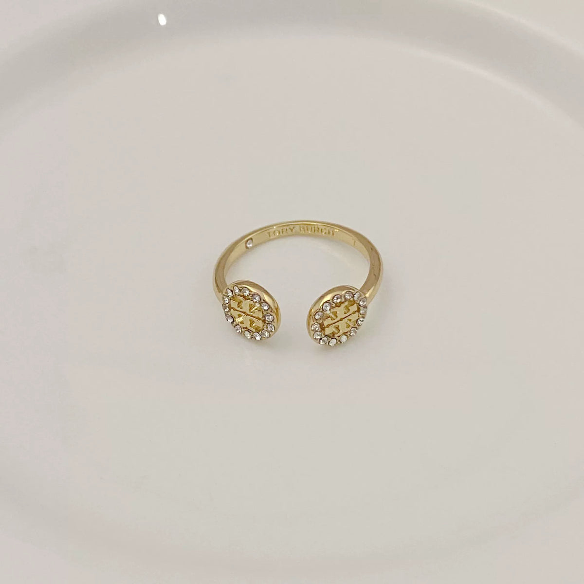 Tory Burch rhinestone round logo ring, gold-tone with crystal logo details