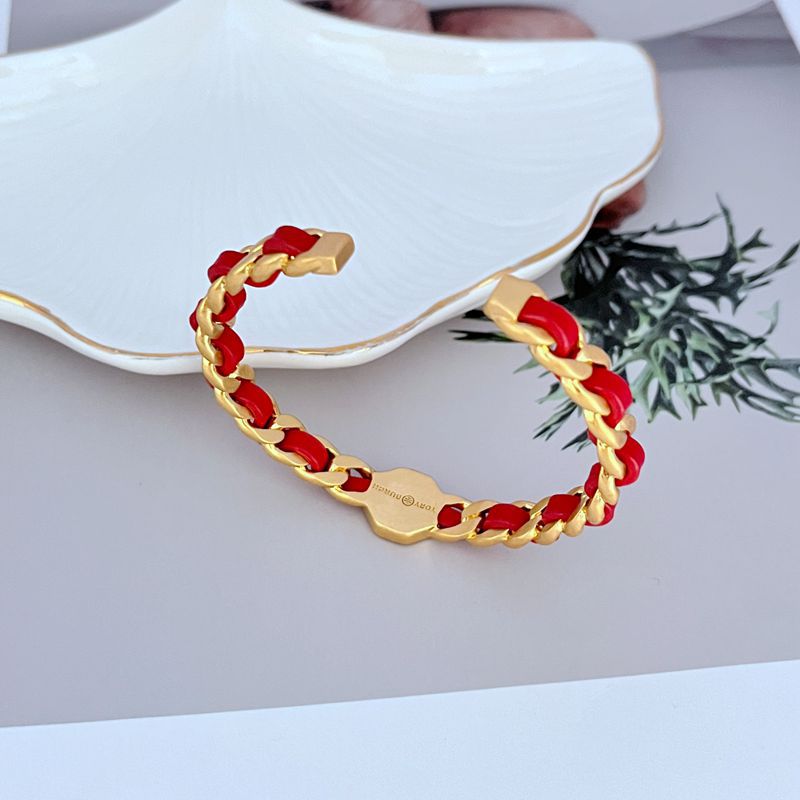 Leder-Logo-Armband mit offener Manschette, goldfarbene Kette mit roten Gliedern