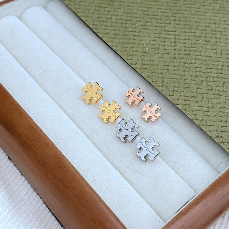 Tory Burch shiny logo earrings