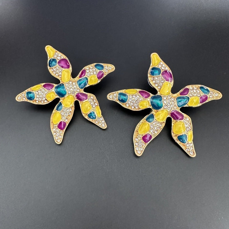 Starfish flower enamel earrings, colorful teardrop spots, gold-tone details