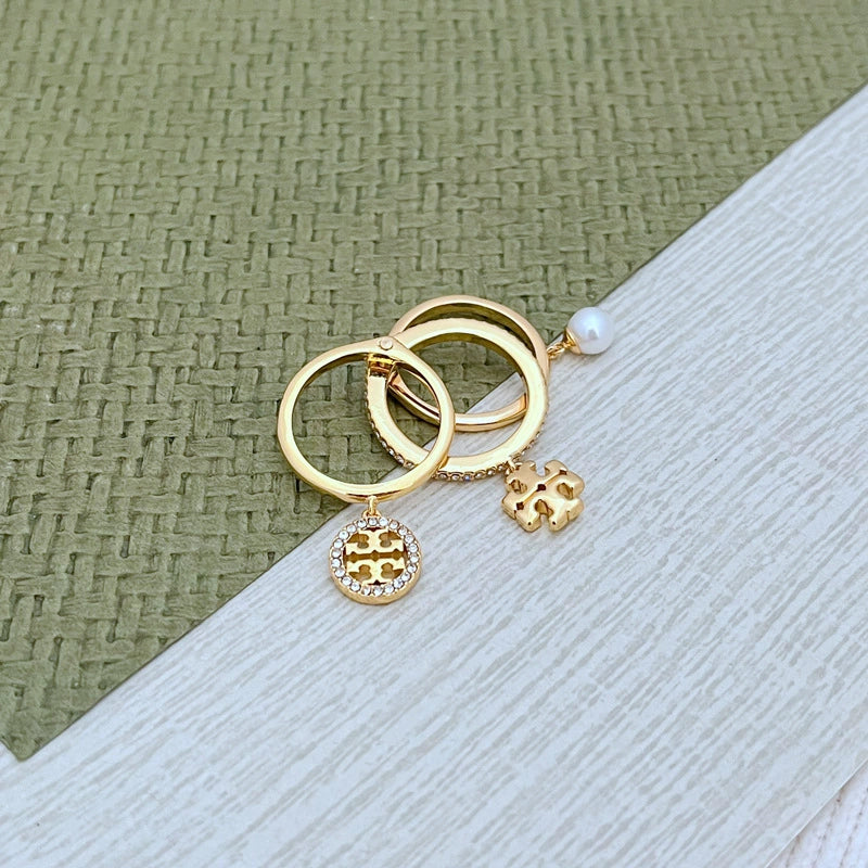 Tory Burch logo pearl three-in-one ring