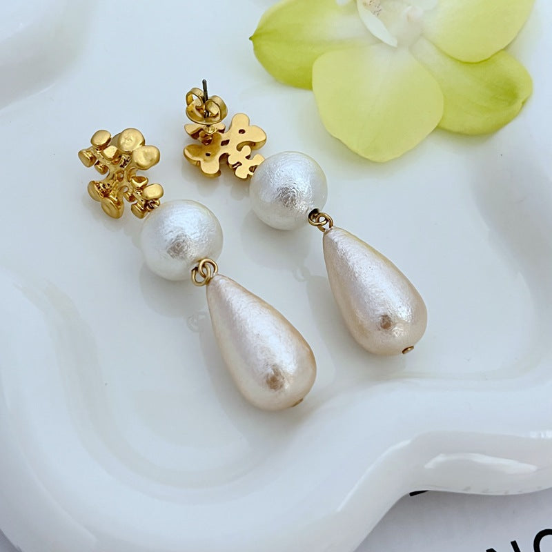 Tory Burch Elegant and Sweet Stud Earrings