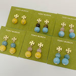 Logo-Perlen-Achat-Ohrstecker-Set auf Karten, gelbe, rosafarbene und blaue Varianten