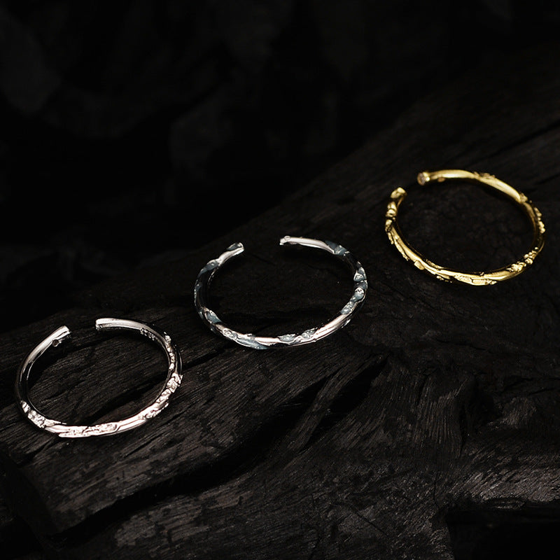 Lightweight Silver Band with Small Gems

