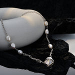 Bold Asymmetrical Design Pearl Necklace

